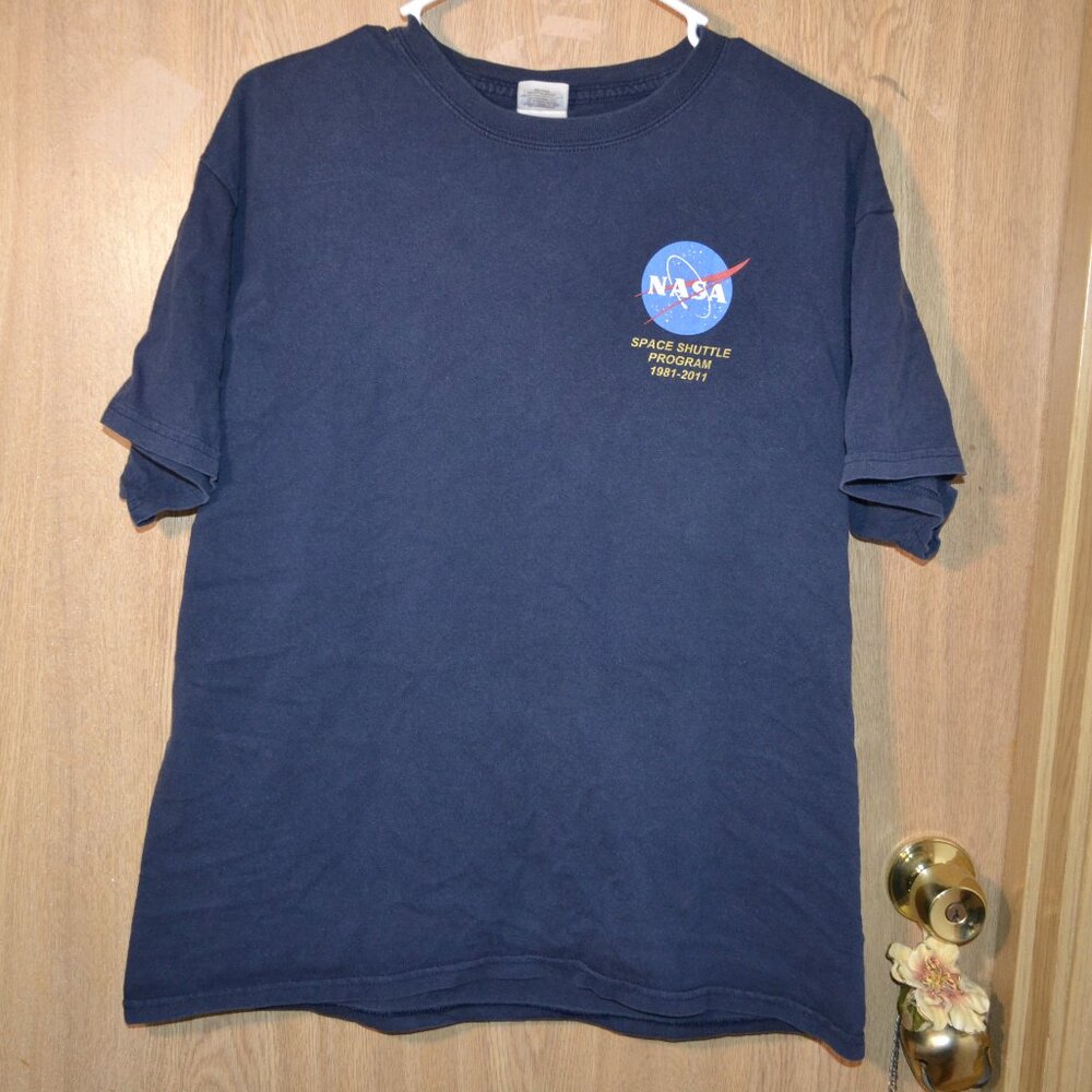 Nasa Space Shuttle Program Double Graphic Tee 198… - image 3